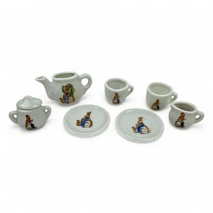 Vintage Peter Rabbit Miniature Toy Tea Set Ceramic 1" Made in Japan - Lot of 8 - Picture 1 of 7