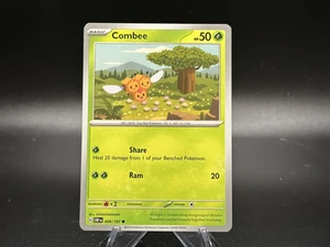 Combee - 8/197 Obsidian Flames - Pokémon TCG - 2023 - Picture 1 of 2