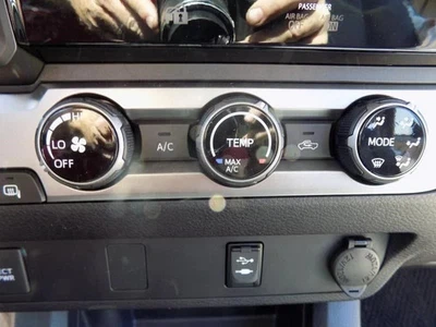 🔥2016-2020 TOYOTA TACOMA Auto Temperature Climate AC Heater Control GENUINE OEM - Image 1 of 4