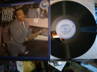 Count Basie & his orch. - The Essential Count Basie volume 1 - CBS460061  LP  - Image 1 of 4