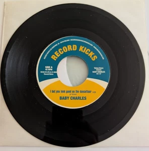 Baby Charles - I Bet You Look Good On The Dancefloor 7" Vinyl, Arctic Monkeys. - Picture 1 of 2