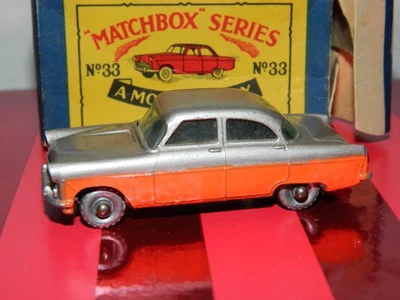 Moko Lesney #33A Ford Zodiac MKll Sedán SPW 1957 Caja Original Foto 1 de 4