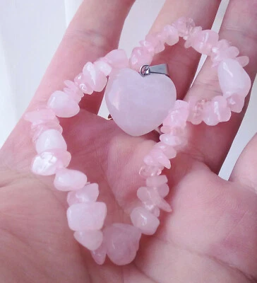 lot de 2 bijoux en quartz rose naturel : pendentif coeur et bracelet baroque - Photo 1/4