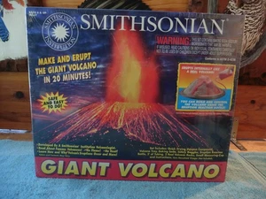 De Colección Smithsonian Giant Volcano Kit Construir y Erupción Incluido Seguro y Fácil Edad 8+ - Imagen 1 de 4
