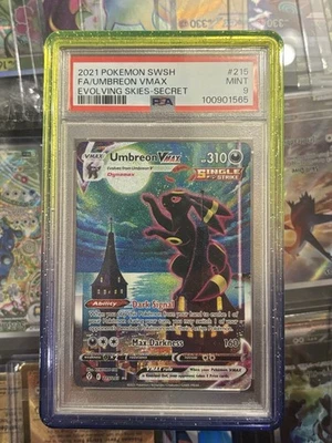 Umbreon VMAX (Alternate Art Secret) 215/203 SWSH07: Evolving Skies Holo - Image 1 of 2