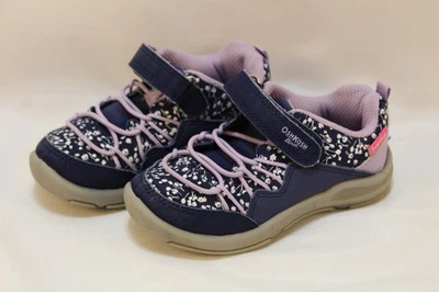OshKosh Toddler Girl Shoes Size 7M.  Dark Blue w/White with Flowers - Image 1 of 4