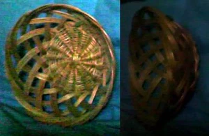 petite paniere osier ronde bon etat - 25 x 11 cm - occasion tressage large   - Picture 1 of 1