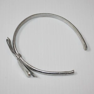 Gymboree Wild for Horses Girl's Silver Bow Patent Headband 4 5 6 7 8 9 10 11 12 - Picture 1 of 2