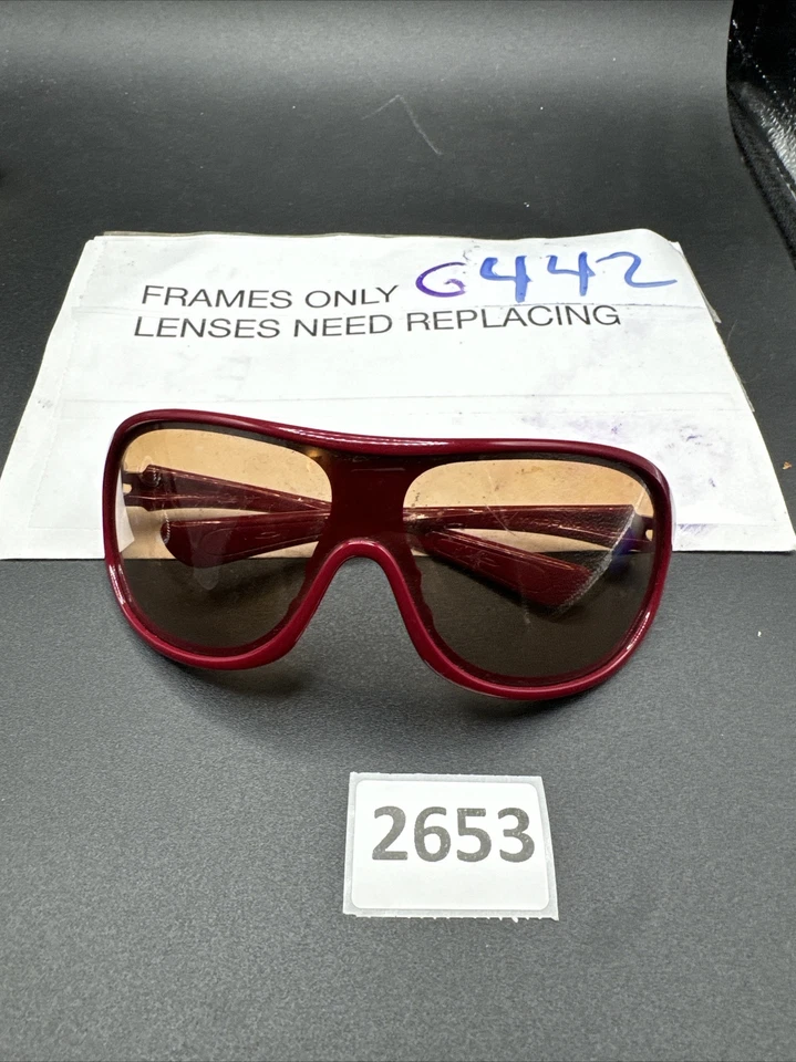 OAKLEY Immerse Polished red sample piece rare OO9131-02 160-0-135 Sunglasses - Image 1 of 4