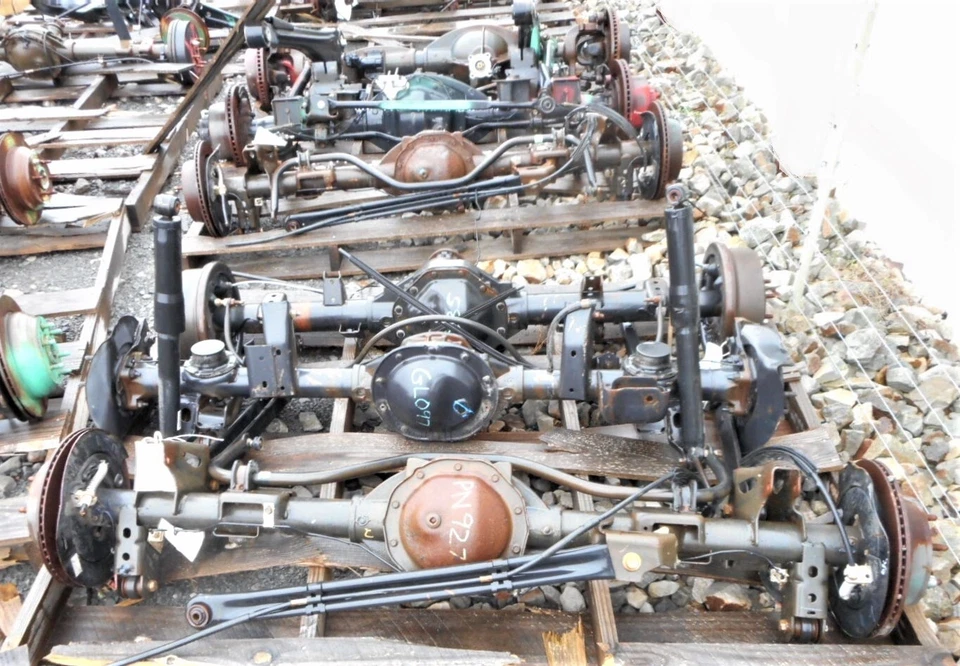 Chevrolet Express 2500 Van 2023 conjunto de eje trasero 42 k OEM Foto 1 de 3