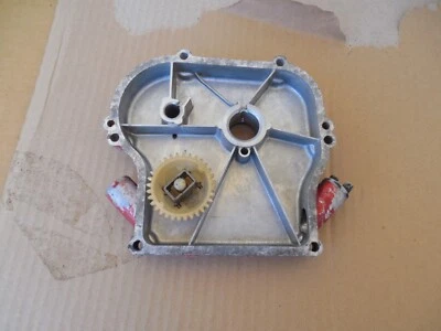 GENUINE OEM BRIGGS 5 HP REVERSING CAM SHAFT SUMP COVER  TILLERS (B5) - Image 1 of 2