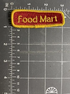 Vintage Food Mart Logo Patch Grocery Store Supermarket Convenience Convenient FM - Picture 1 of 11