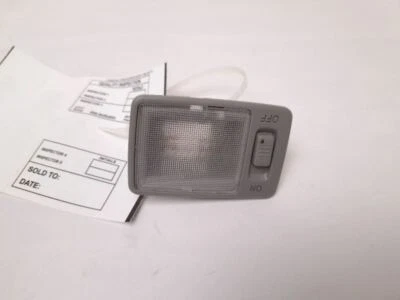 LÁMPARA PARASOL TECHO LADO IZQUIERDO SE ADAPTA A TOYOTA PRIUS 2004 - 2009 Foto 1 de 4