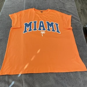 Camiseta Miami Florida Naranja Grande 2XL XXL Por Shein Curve - Imagen 1 de 7