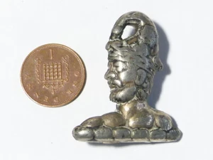 19thC LIVERY Crest BEARD MAN with DUCAL CORONET Horse Brass Badge #HB57 - Picture 1 of 4