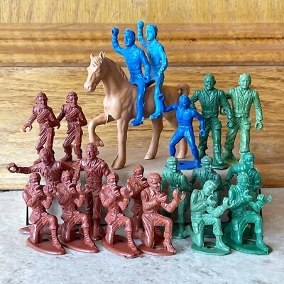 De colección MPC Ejército Hombres Procesado Plástico Mano de Anillo 54mm Soldados Pioneros LOTE RARO Foto 1 de 4