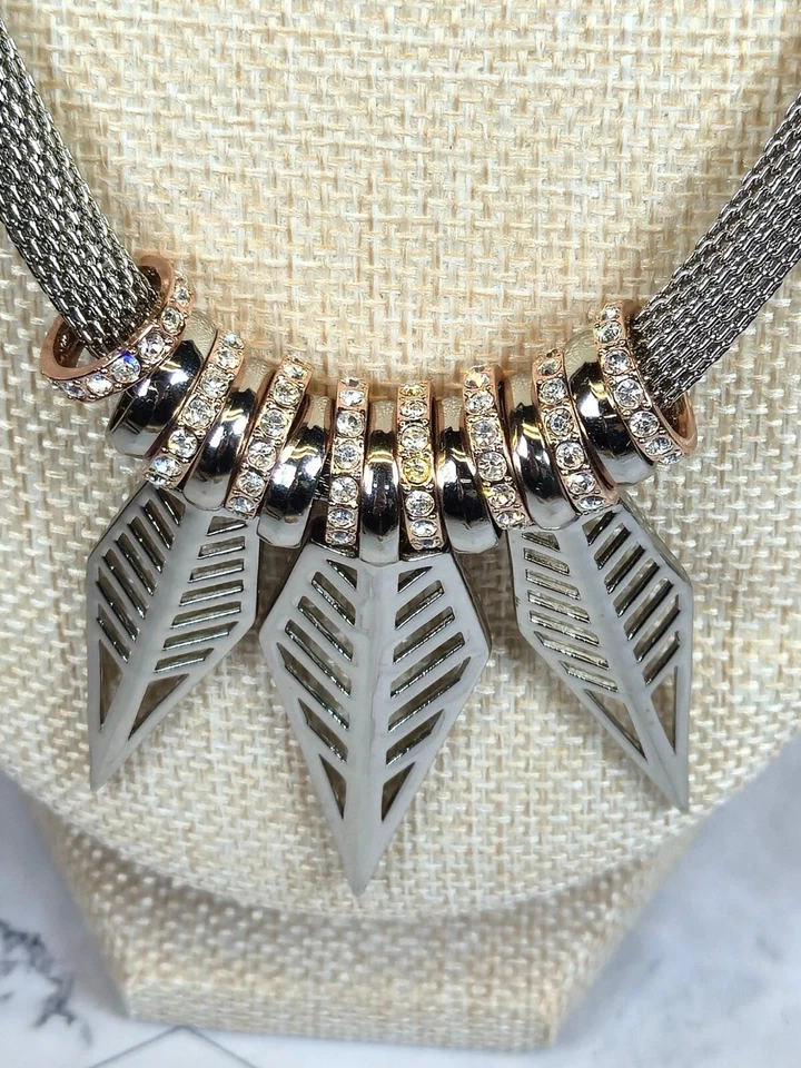 Collar Rebecca Minkoff Tono Plata Malla Oro Rosa Acento Cristal Hoja Colgantes Foto 1 de 4