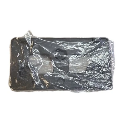 Оригинальный кронштейн для номерного знака Ford Bronco Sport M1PB-17A385-AA новый - Изображение 1 из 4