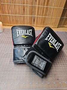 MMA Heavy Bag Practice Training Workout Gloves Wrist Wrap Strap 12 Oz Sz L/XL - Picture 1 of 4