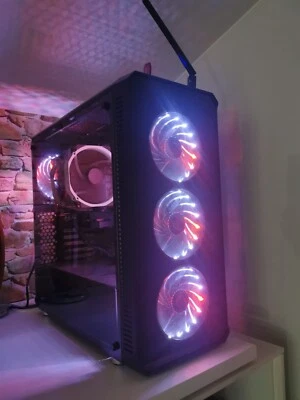 Ordenador sobremesa gaming/diseño - Imagen 1 de 4