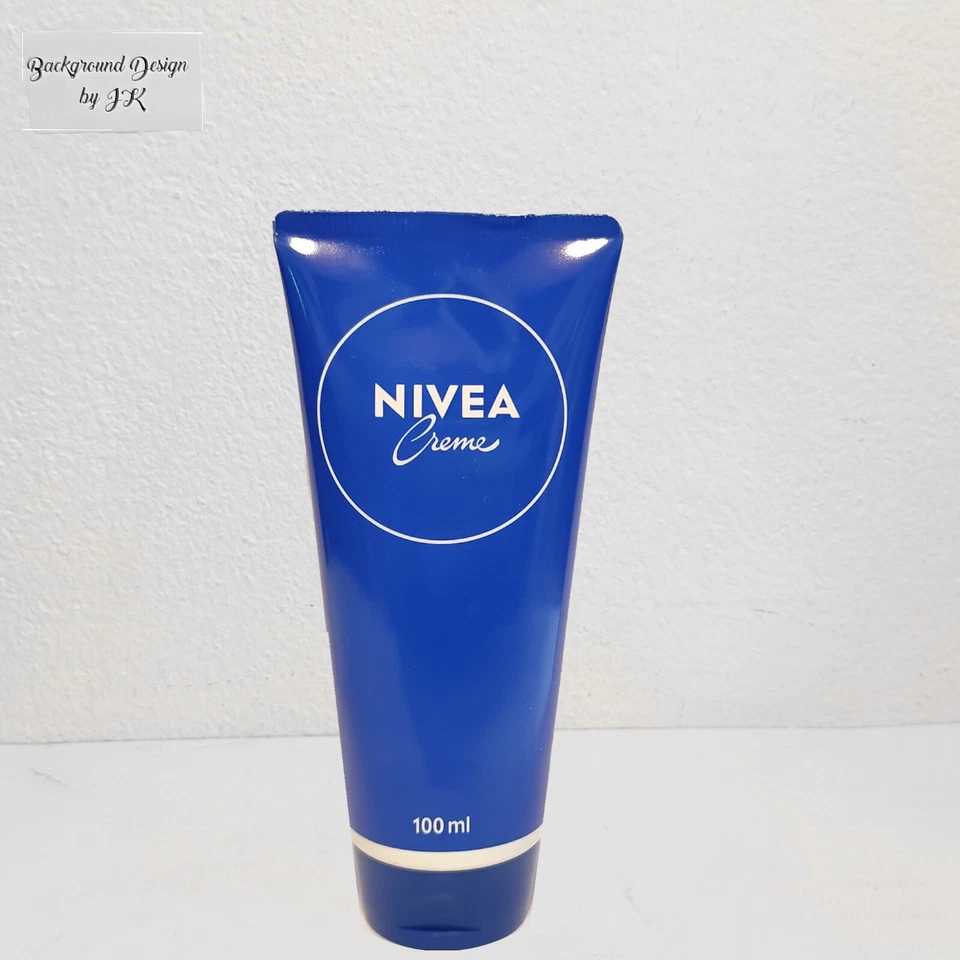 100ml Nivea Creme Pflegecreme Tube pflegt verwöhnt jeden Hauttyp cremige Textur - Bild 1 von 1