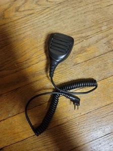 Motorola MADRXK 112A Walkie Talkie Shoulder Speaker CP200 CLS1410 RDM2070D 2 Way - Picture 1 of 6