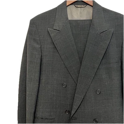 Men's Double Breasted Suit Size 42R Pants 34Wx33L Gray Plaid Vintage 2PC Suit - Image 1 of 4