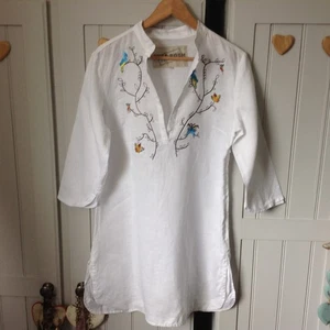 Very Pretty Embroidered Top From Miss Posh Size 16 - Picture 1 of 19