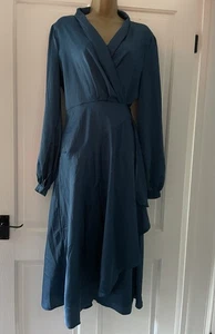 Ladies Size 16 Boohoo Silky Blue Dress - Picture 1 of 3