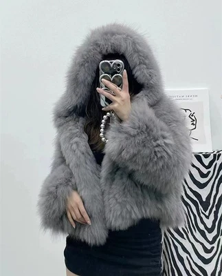 Abrigo de invierno para mujer tejido de piel de zorro real cálido abrigo corto con capucha damas jóvenes Foto 1 de 4