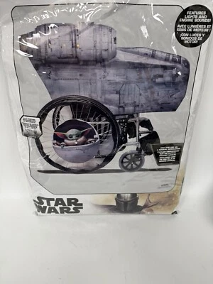 Envoltura para silla de ruedas Star Wars The Mandalorian Ship escudo de navaja disfraz Disney NUEVO Foto 1 de 4