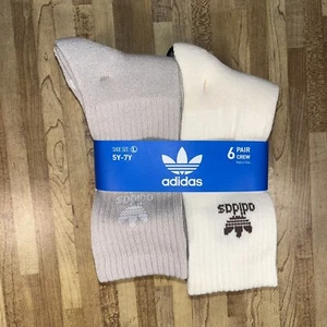 Nuevo con etiquetas Nuevo Adidas Trefoil Crew Calcetines Paquete de 6 Beige Marrón Gris Hombres Jóvenes Talla 5-7y - Imagen 1 de 4