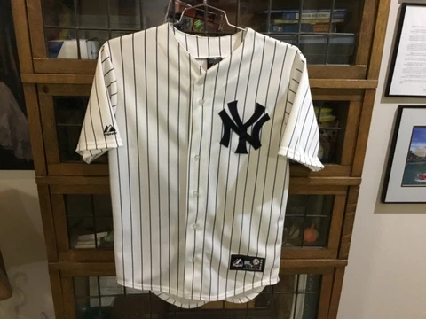 VTG Mariano Rivera #42 NY Yankees MAJESTIC SEWN Pinstriped Jersey SZ S - Cool Cover
