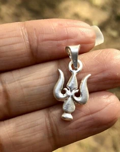 925 Silver Hindu Religious Shivas Trishul Trident Pendant for Temple, Pooja - Picture 1 of 6