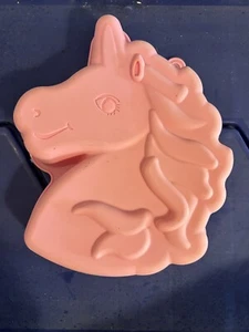 Silicone/ Plastic Candy And Craft Molds - Picture 1 of 6