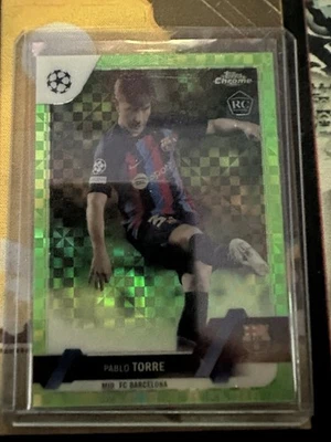 2022-23 Topps Chrome UEFA  - Pablo Torre #32 Neon Green X-Fractor /399 (RC) - Image 1 of 2