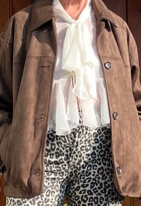 PULL&BEAR Jacke braun im Wildlederlook Gr. M - Bild 1 von 4