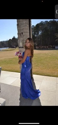 朱丽叶舞会裙 — 第 1/3 张图片