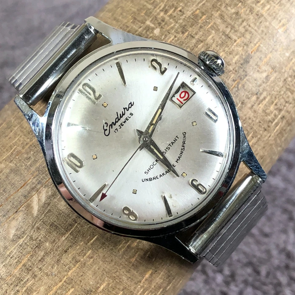 Reloj de cuerda mecánico de expansión de 33 mm fecha 20055 vintage Endura para hombre 6 1/2" Foto 1 de 4