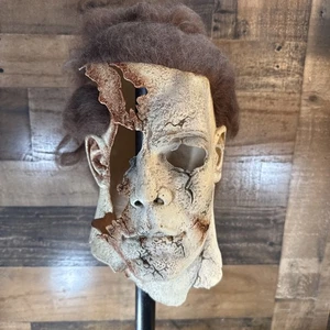 Halloween II Michael Myers Mask Trick or Treat Studios Full Side Damage - Picture 1 of 4