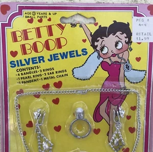 Betty Boop vtg plastic Jewelry Set 1983 Silver bangle ring pendant peg toy girl - Picture 1 of 7