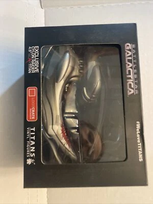 Caja de botín figura vinilo Titans Battlestar Galactica SCAR CYLON RAIDER 4,5" 2016 Foto 1 de 4