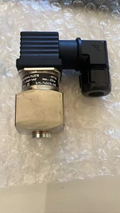 Trafag 8264 Druckmessumformer 8264.78.2518 Bereich: 0...10BAR - Bild 1 von 9