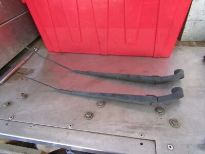 Juego de brazo limpiaparabrisas Ford Taurus 2000-2007 OEM 00 01 02 03 04 05 06 07 Foto 1 de 3