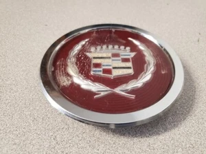 FWD CADILLAC WIRE SPOKE HUBCAP  MEDALLION CENTER 14" 1985-1987 2050a MEDALLION - Picture 1 of 6