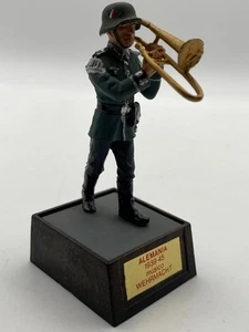 Soldat Soldado Plomo Alemania Wehrmacht 1939-45 Trombón A Pie 1:32 Metal - Imagen 1 de 4