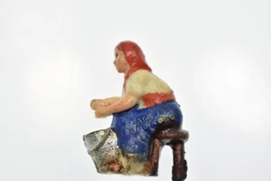 Vintage Miniatur Plastik Milchmädchen Hongkong - Bild 1 von 2