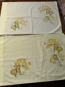 2 Vintage Standard Pillowcases Butterflies Yellow Flowers Marlene Designs - Picture 1 of 7