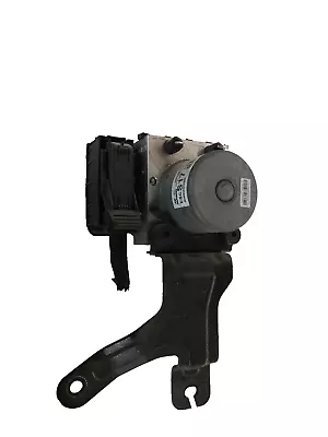 2014 - 2016 HYUNDAI ELANTRA Anti-Lock Brake Pump Actuator Module Assembly Sedan - Image 1 of 4