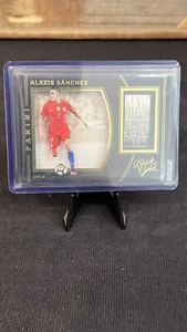 2016-17 Panini Black Gold Alexis Sanchez Man of the Match Shadow Box Chile - Picture 1 of 1